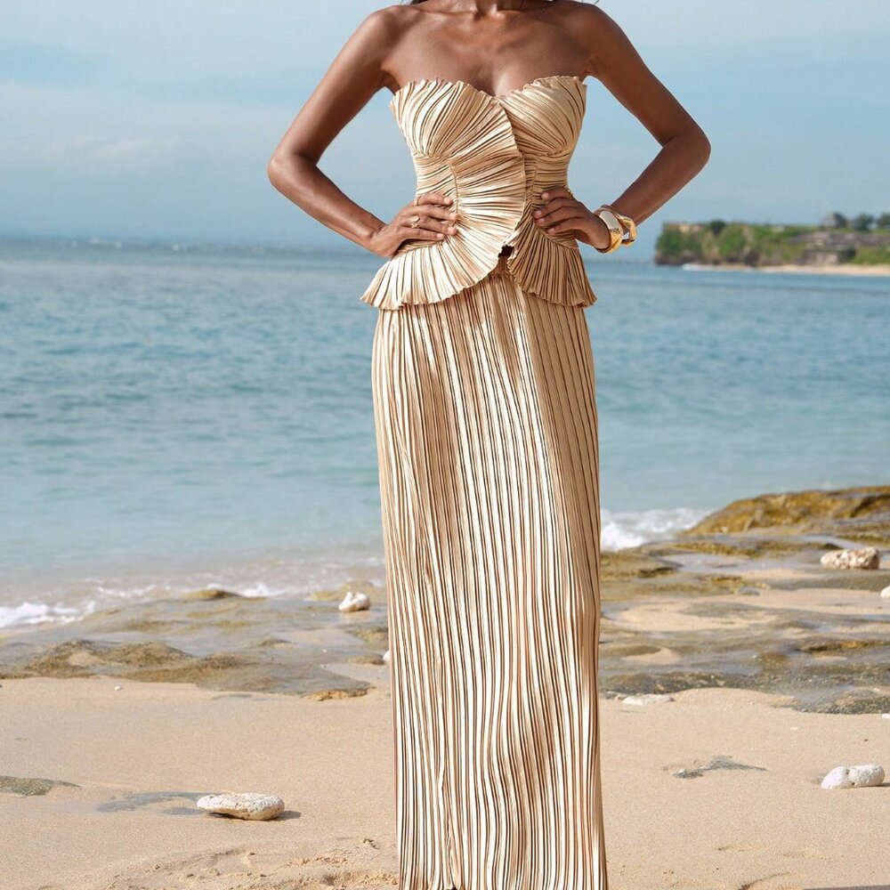 Champagne Elegant Women's Bandeau Top & Mermaid Skirt Set - Picture 7 of 7